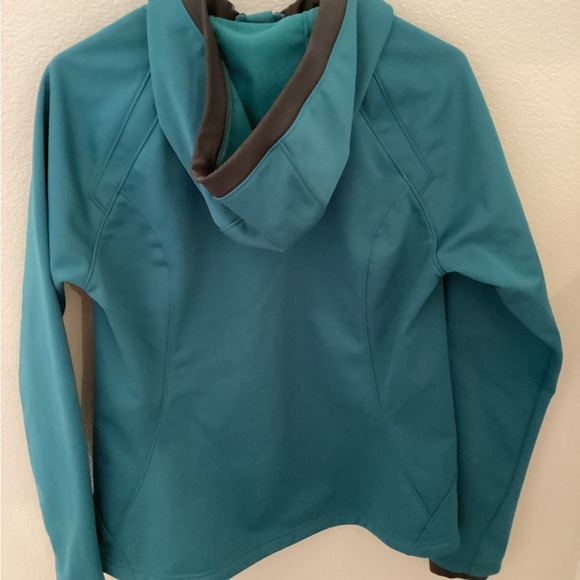 Columbia zip up jacket - Picture 5 of 5